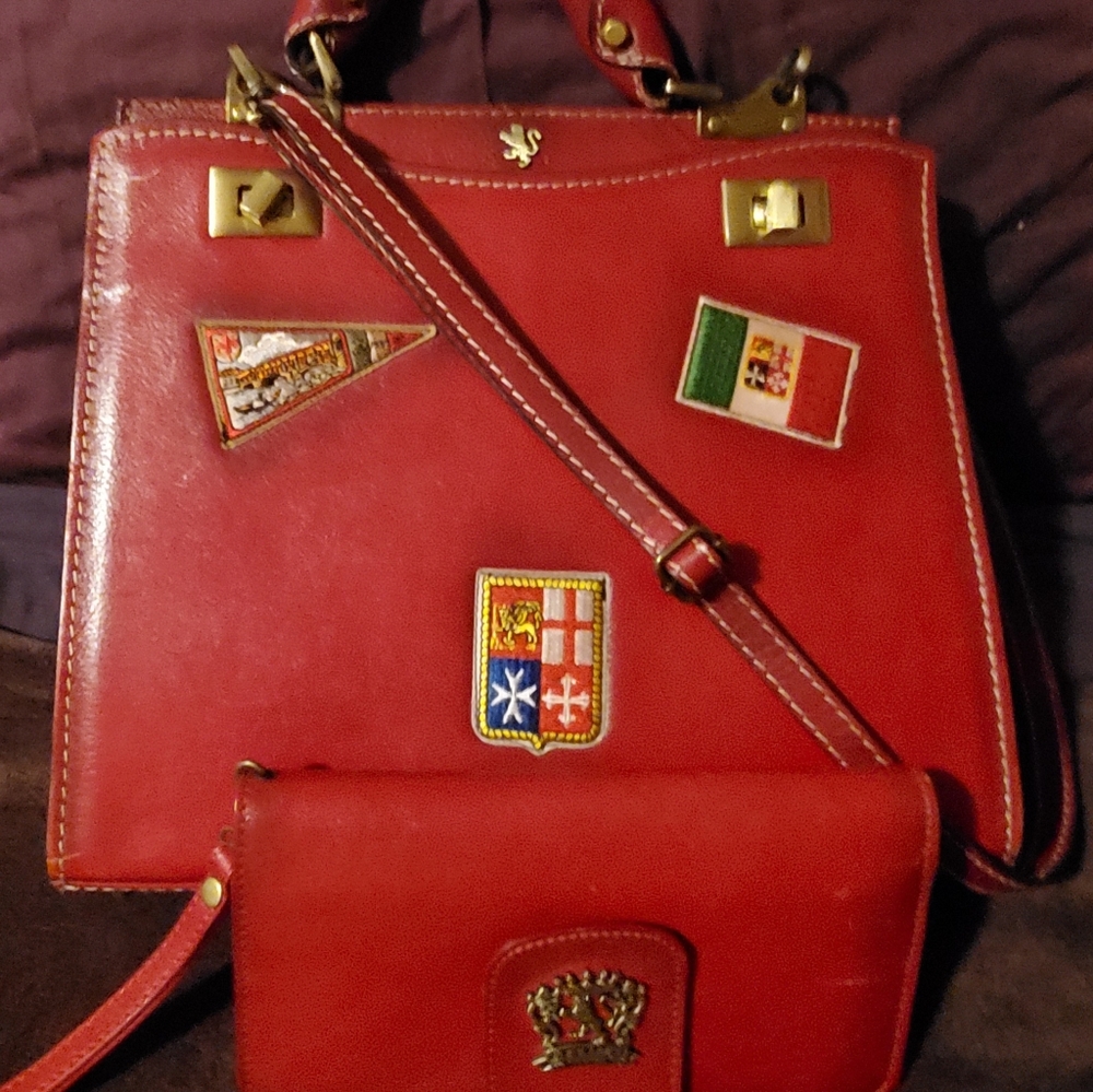 Genuine Leather Pratesi Handbag and matching Wallet!